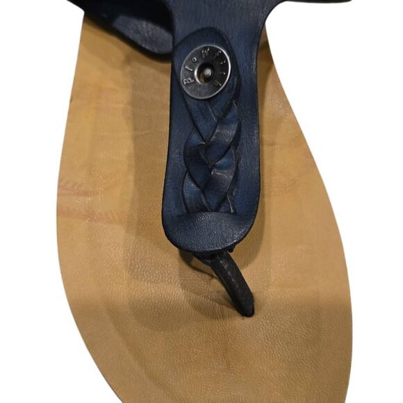 Blowfish T-strap Vany Blue Top Woven Flip Flop Sandal Adjustable Strap Rubber So - Picture 2 of 5